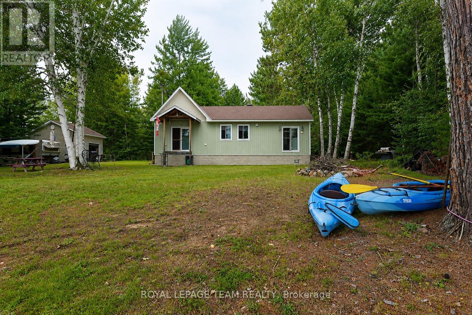 153 BASIN DEPOT ROAD, madawaska valley, Ontario