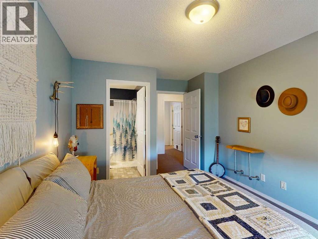 457 Elgin Gardens Se, Calgary, Alberta T2Z 4T8 - Photo 18 - A2334578