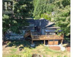 988 CEMETERY ROAD, Gibsons, British Columbia