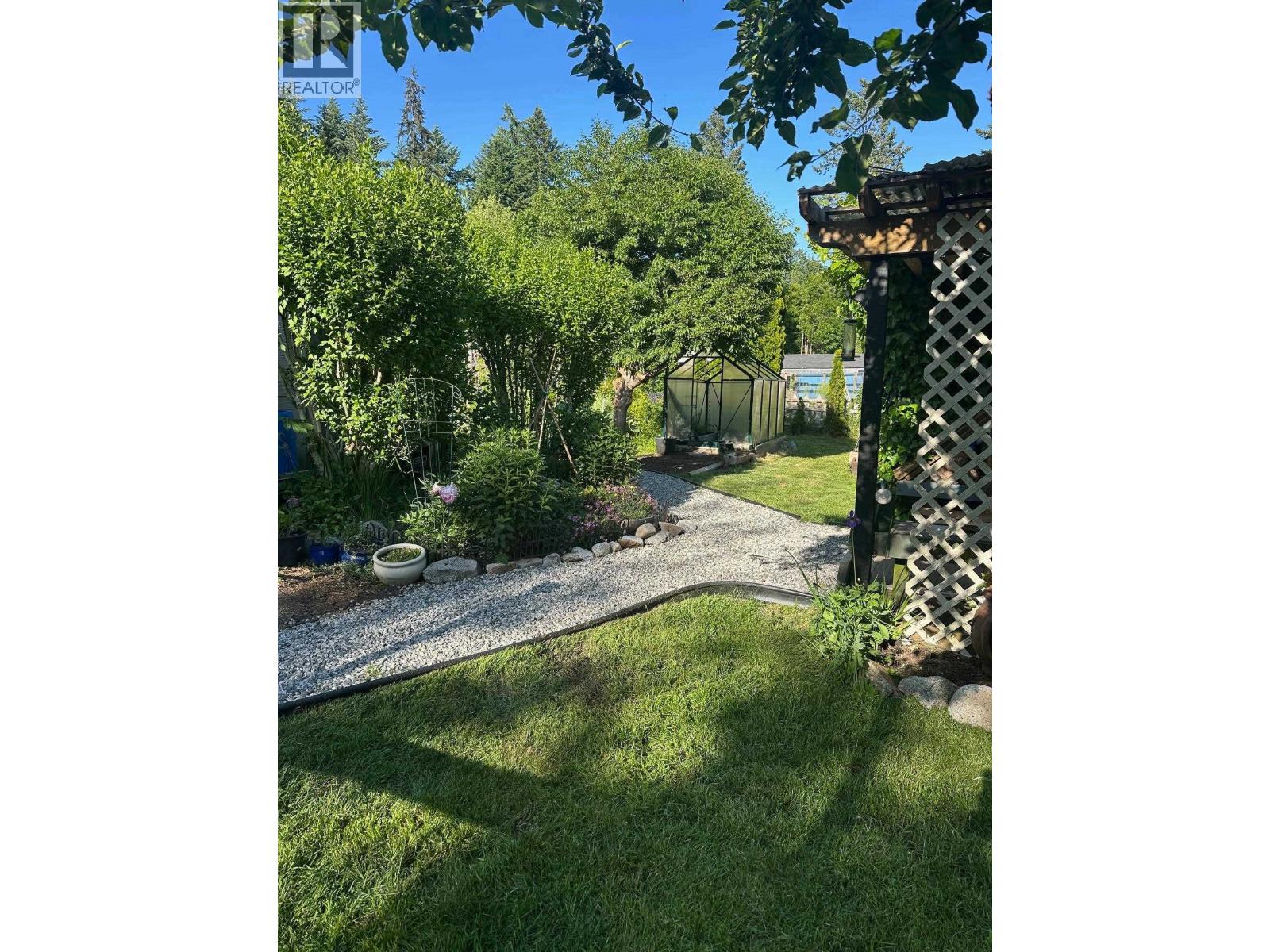 988 Cemetery Road, Gibsons, British Columbia  V0N 1V7 - Photo 35 - R3145417
