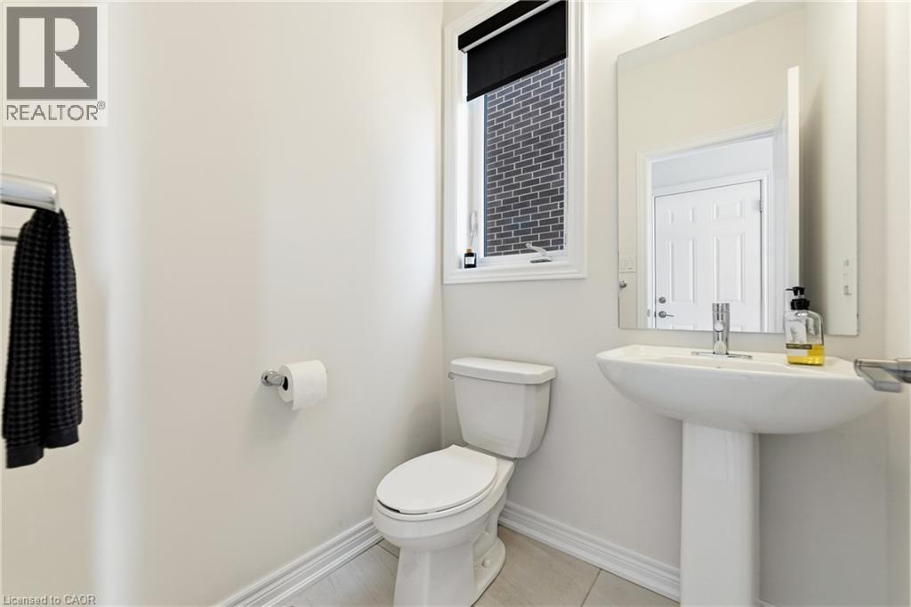55 Pelican Lane, Hamilton, Ontario  L8K 0A4 - Photo 7 - 40855491