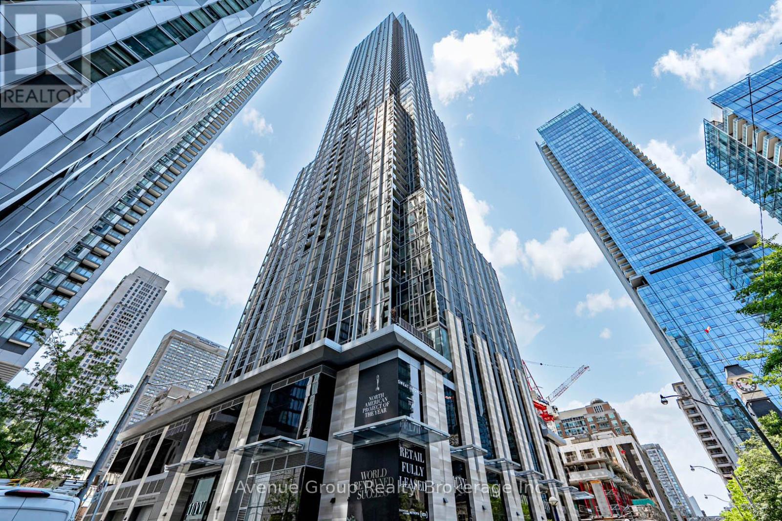 5803 - 11 YORKVILLE AVENUE, Toronto, Ontario