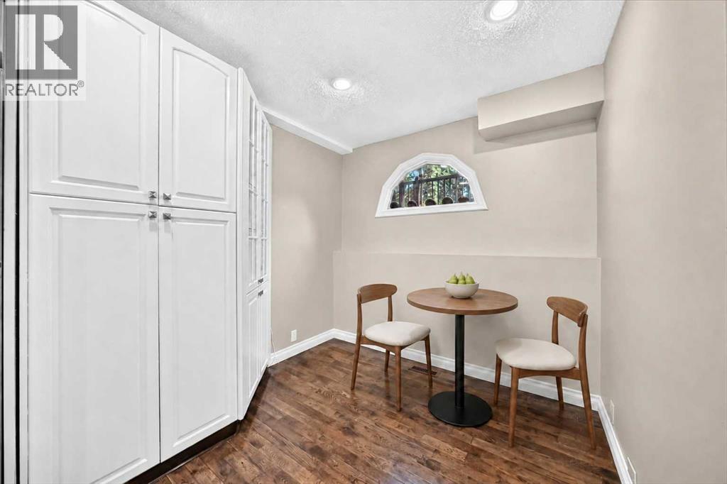 25, 448 Strathcona Drive SW, Calgary, Alberta T3H 1M3 - Photo 12 - A2326849