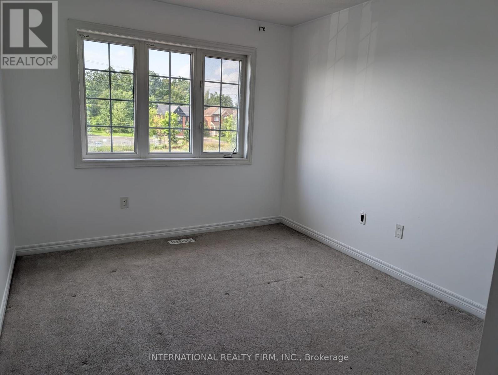 #main - 734 Yarfield Crescent, Newmarket, Ontario  L3X 1C8 - Photo 15 - N13669634