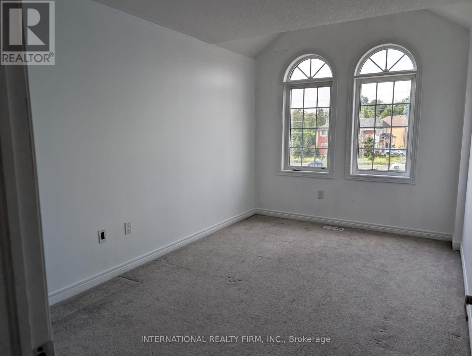 #main - 734 Yarfield Crescent, Newmarket, Ontario  L3X 1C8 - Photo 18 - N13669634