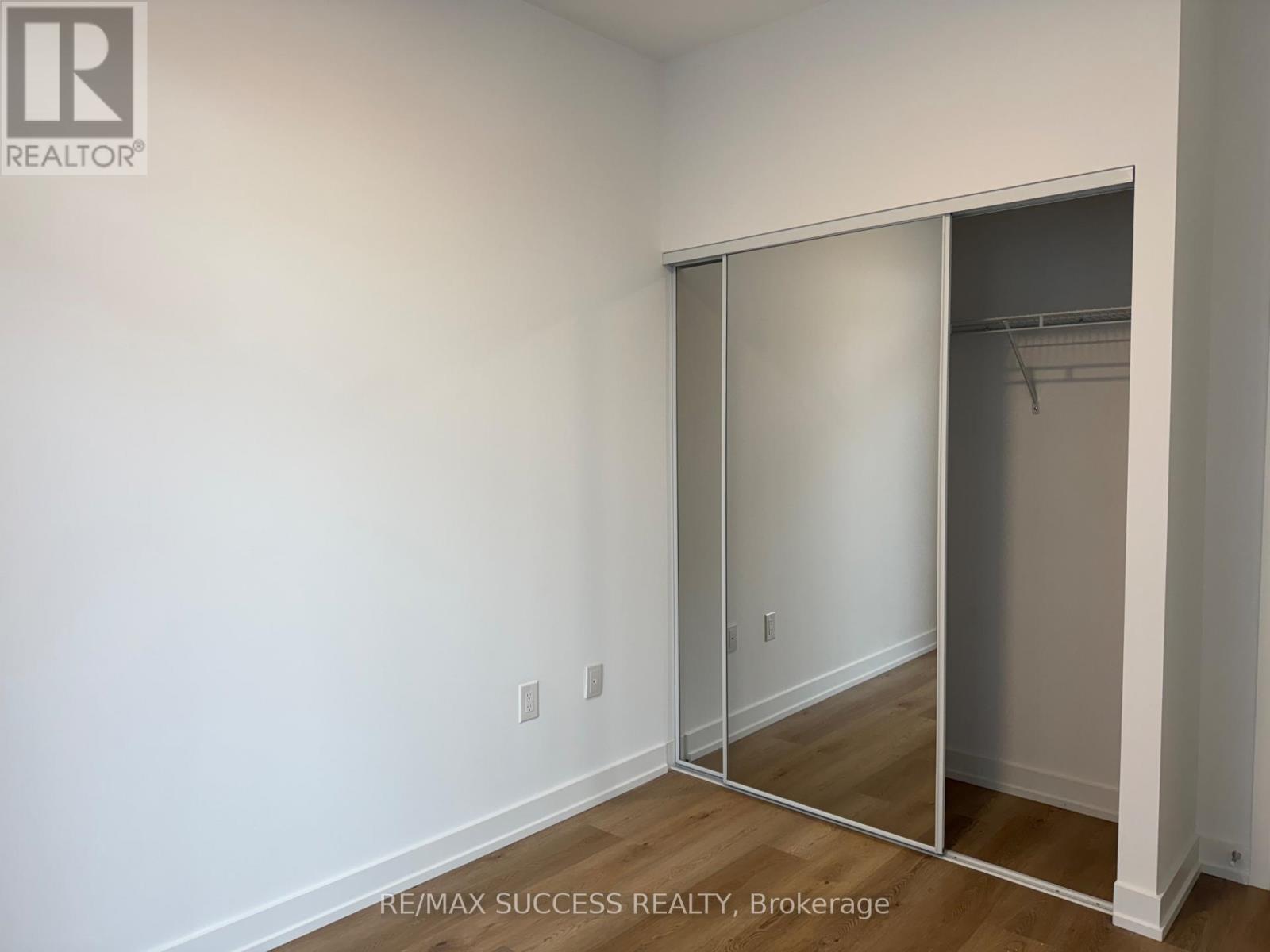1607 - 395 Square One Drive, Mississauga, Ontario  L5B 0P6 - Photo 15 - W13669636