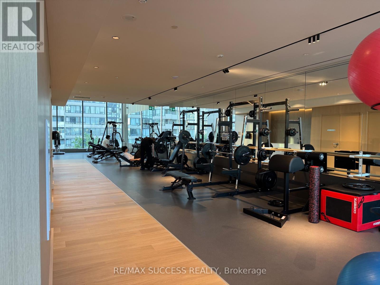 1607 - 395 Square One Drive, Mississauga, Ontario  L5B 0P6 - Photo 28 - W13669636