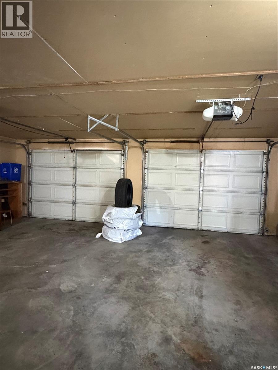 116 Hamjea Street, Hudson Bay, Saskatchewan  S0E 0Y0 - Photo 3 - SK045422