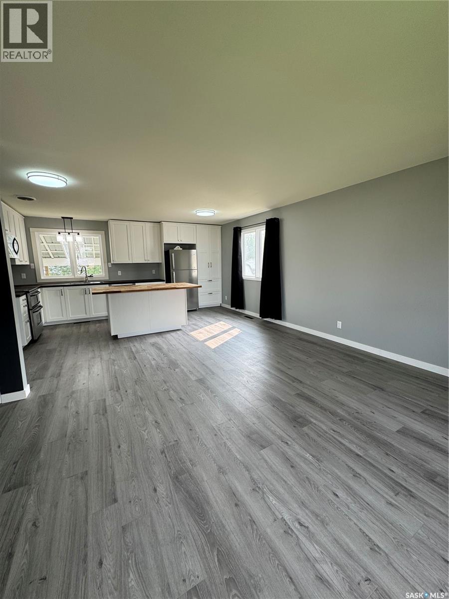114 Hamjea Street, Hudson Bay, Saskatchewan  S0E 0Y0 - Photo 12 - SK045315