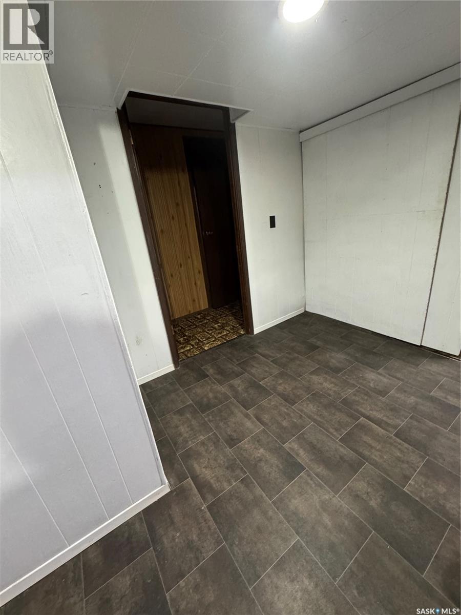 114 Hamjea Street, Hudson Bay, Saskatchewan  S0E 0Y0 - Photo 34 - SK045315