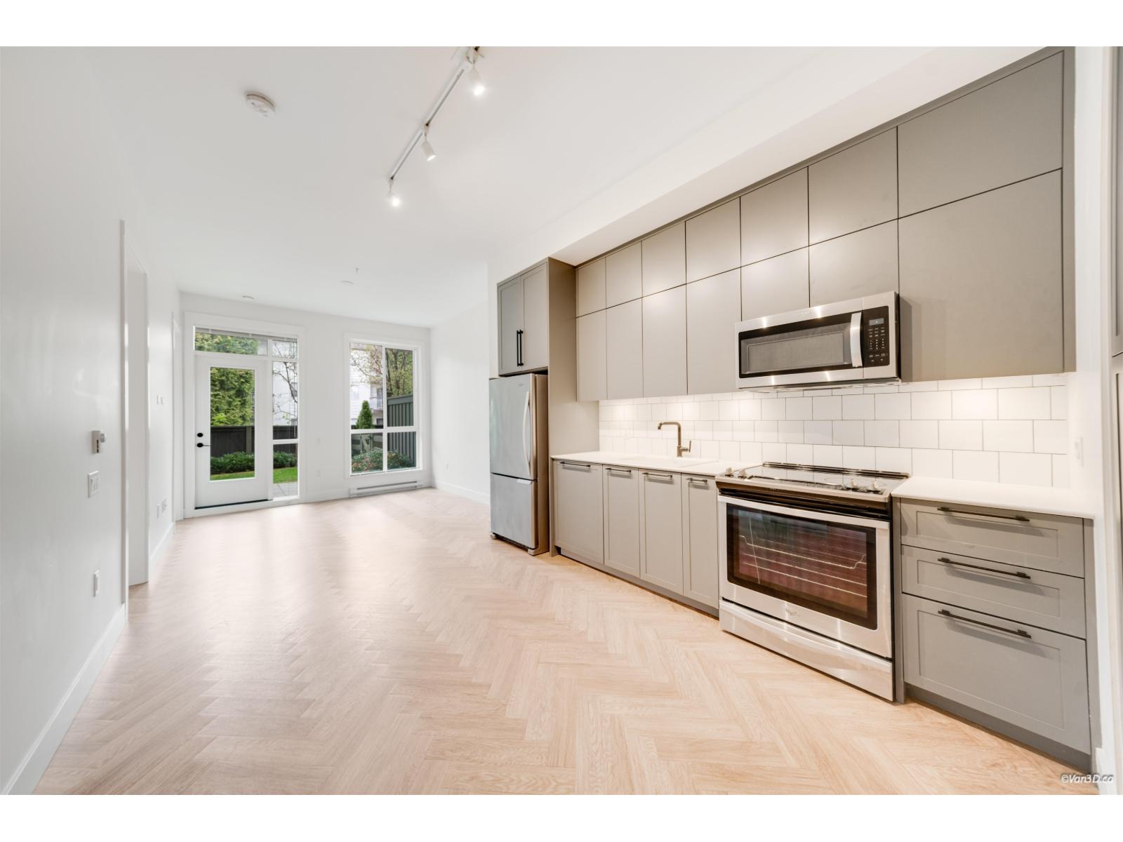 114 10168 149 Street, Surrey, British Columbia  V3R 0E9 - Photo 8 - R3155005