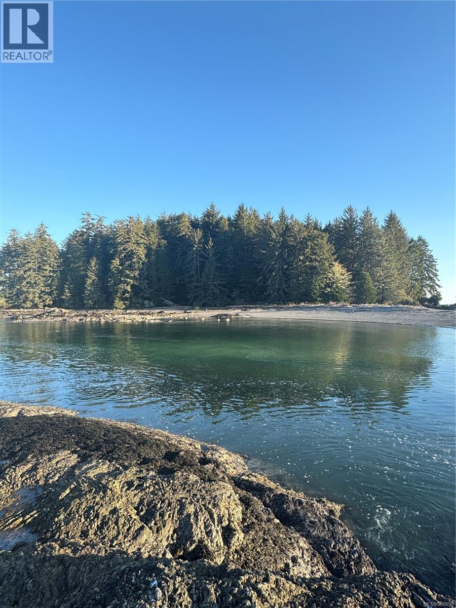 0 Francis Island, Ucluelet, British Columbia  V0R 3A0 - Photo 23 - 955496