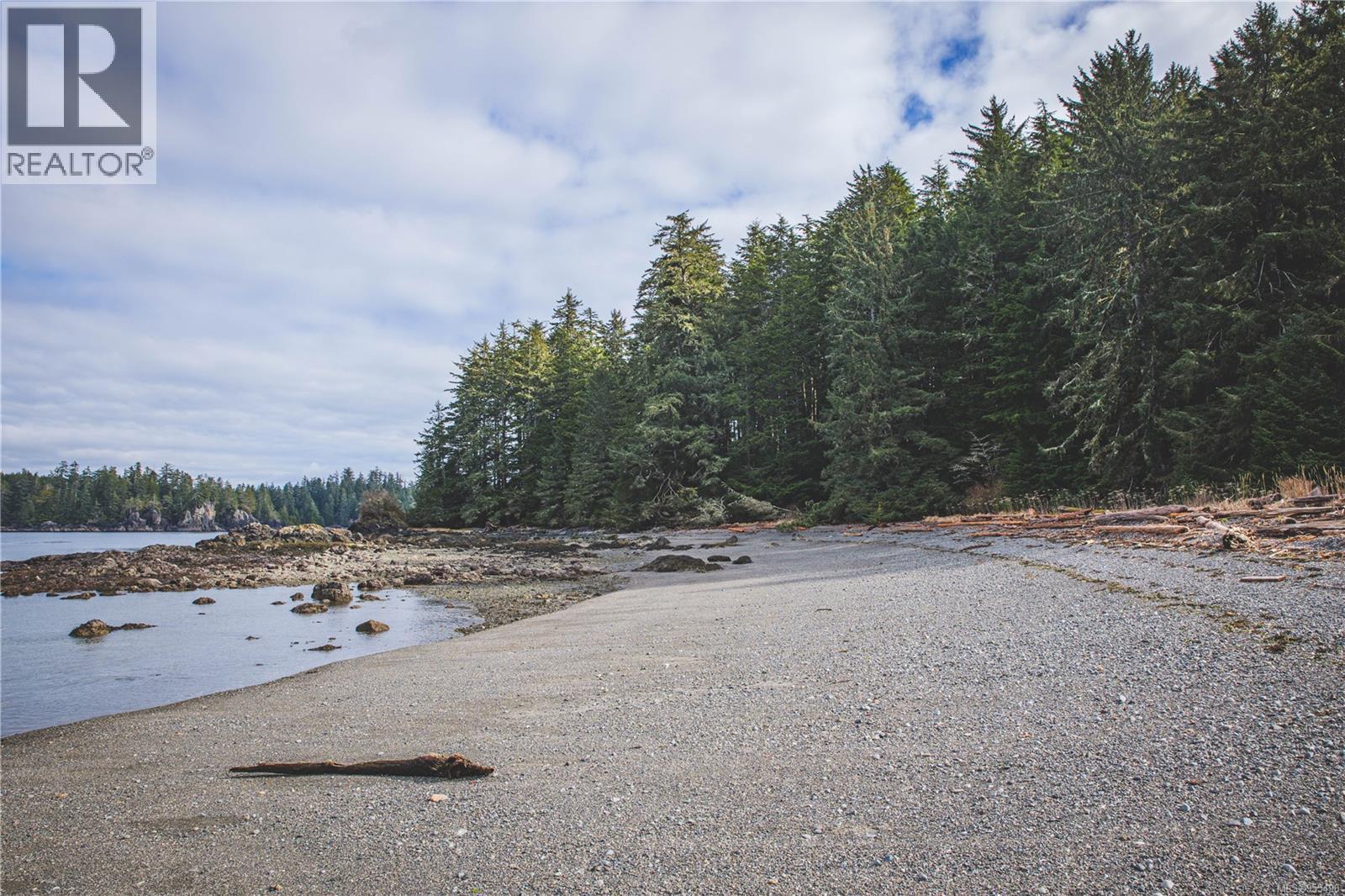 0 Francis Island, Ucluelet, British Columbia  V0R 3A0 - Photo 18 - 955496