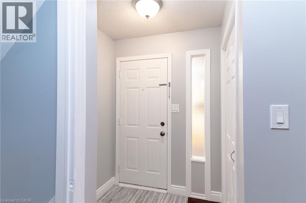543 Drummerhill Crescent, Waterloo, Ontario  N2T 1G3 - Photo 6 - 40850510
