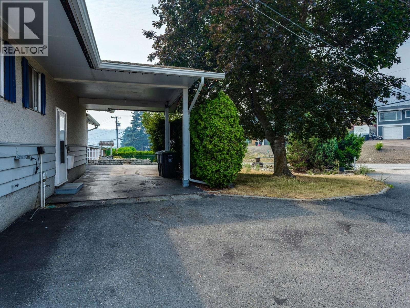 2868 Lower Glenrosa Road, West Kelowna, British Columbia  V4T 1C9 - Photo 4 - 10395312