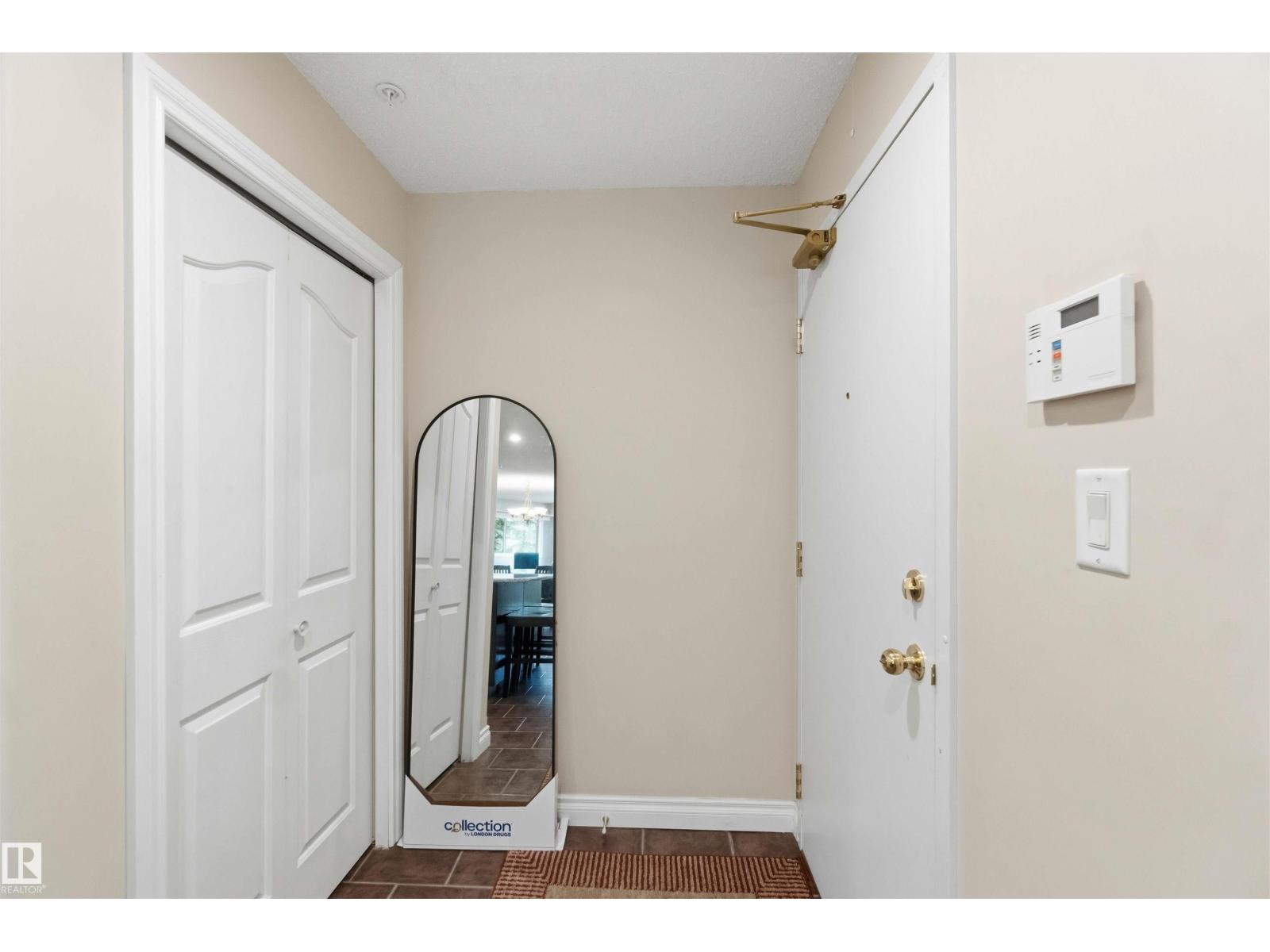 #104 10221 111 St NW, Edmonton, Alberta T5K 2W5 - Photo 7 - E4503506