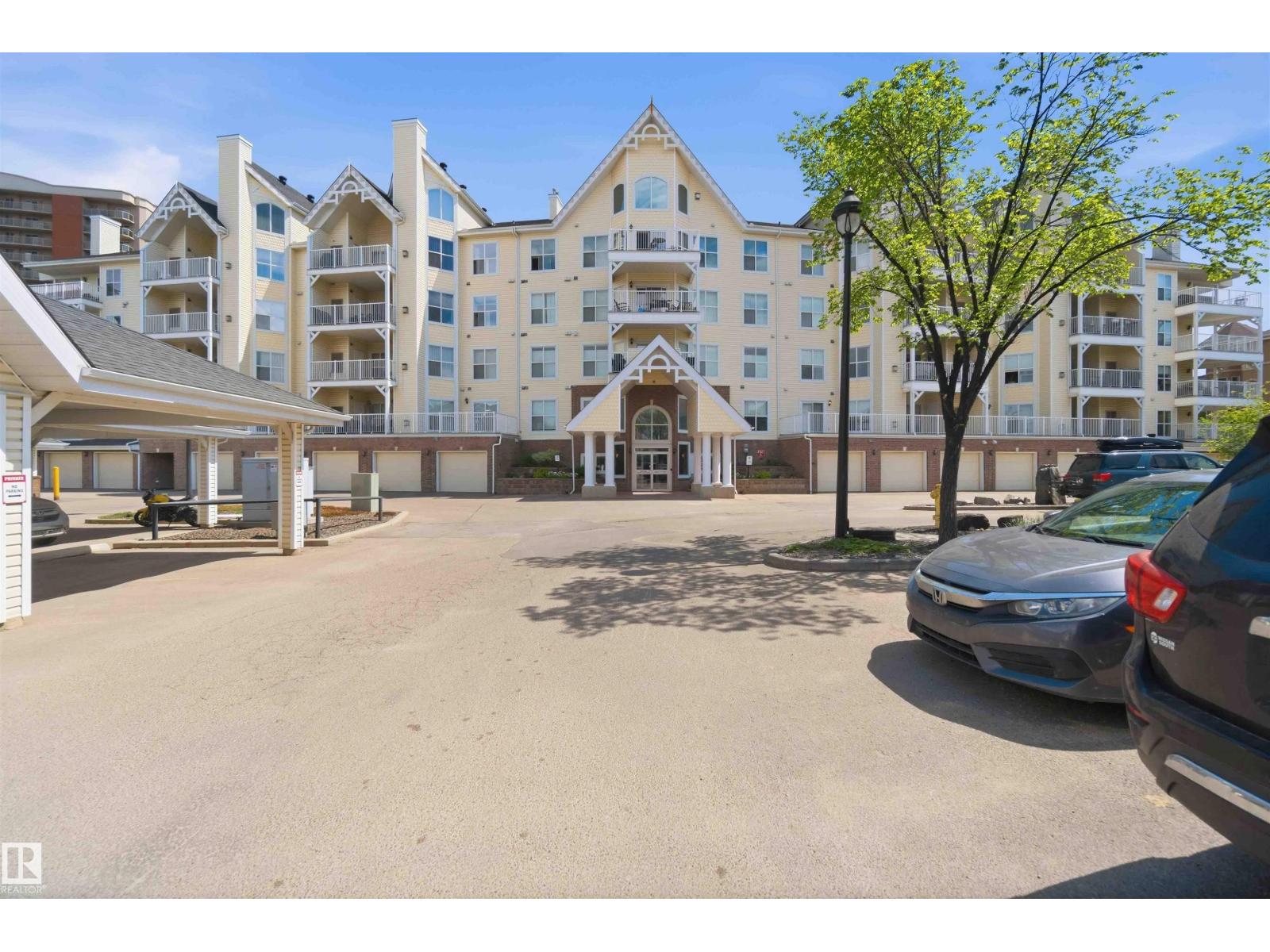 #104 10221 111 ST NW, Edmonton, Alberta