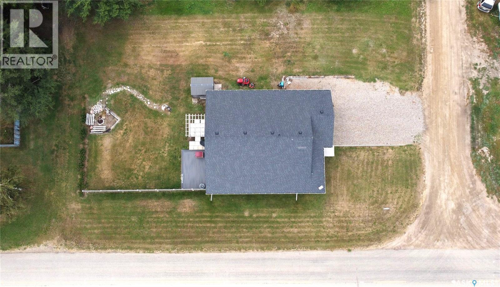 203 Broadway Avenue, Broderick, Saskatchewan  S0H 0L0 - Photo 3 - SK045399
