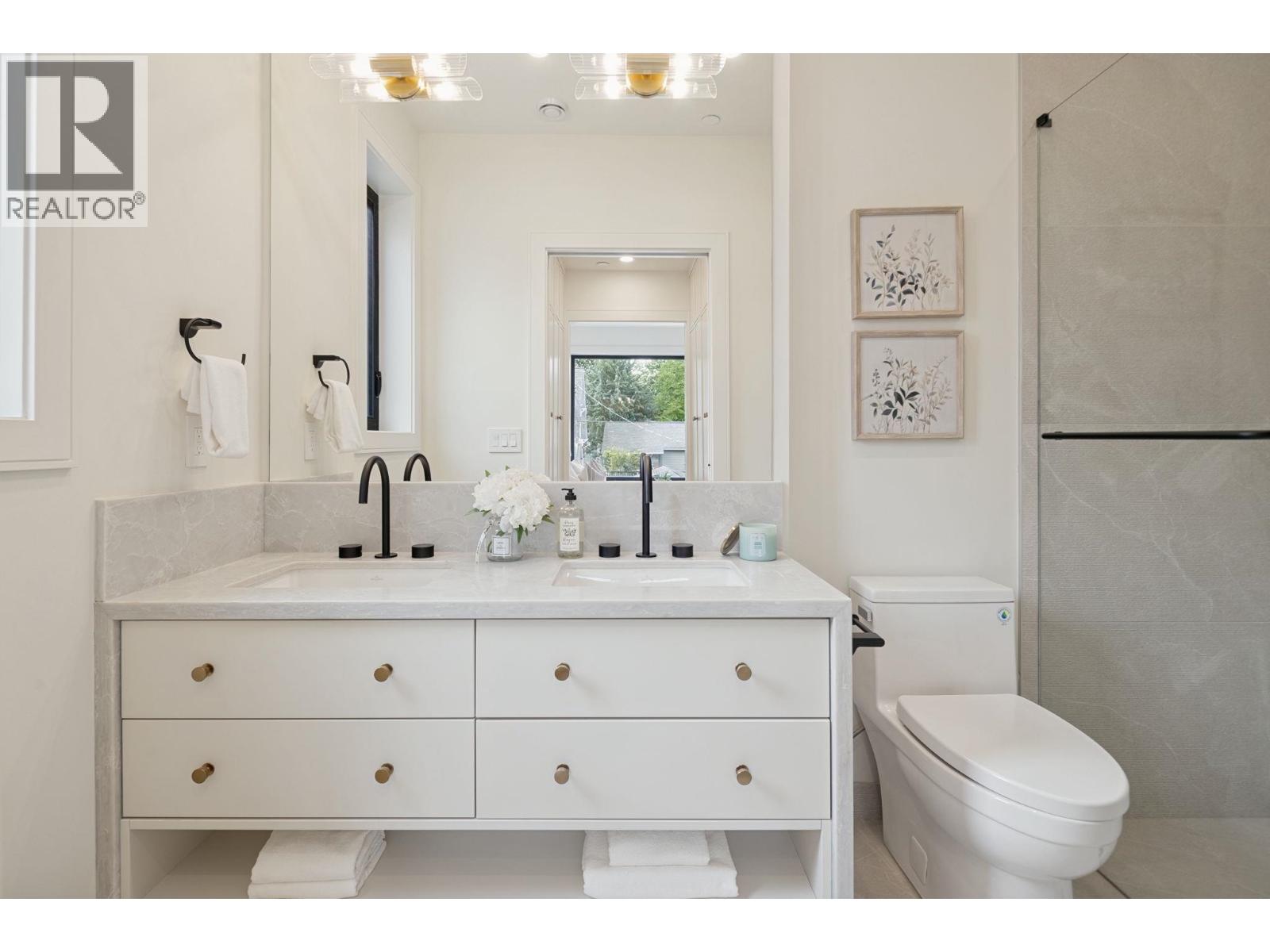 2 3036 W 13th Avenue, Vancouver, British Columbia  V6K 2V2 - Photo 22 - R3139574