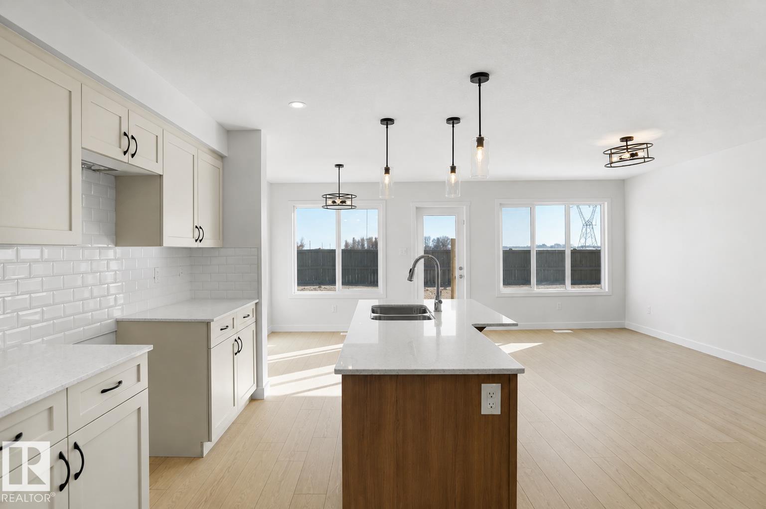 8897 Carson Wy SW, Edmonton, Alberta  T6W 5H8 - Photo 11 - E4477258