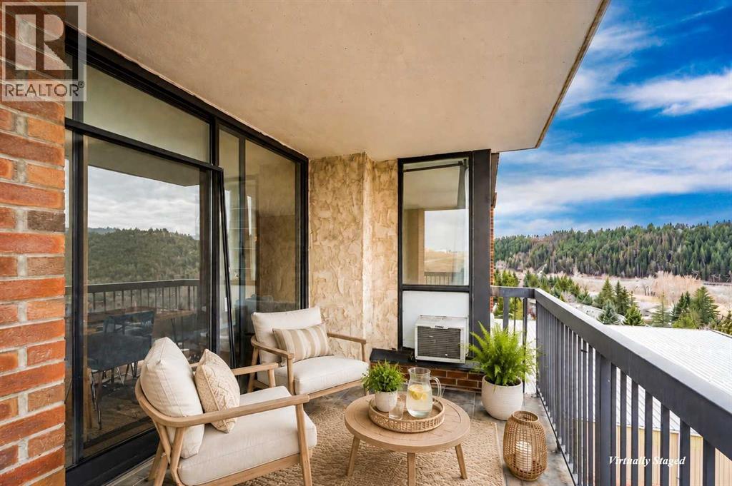 1002, 145 Point Drive NW, Calgary, Alberta  T3B 4W1 - Photo 4 - A2318505