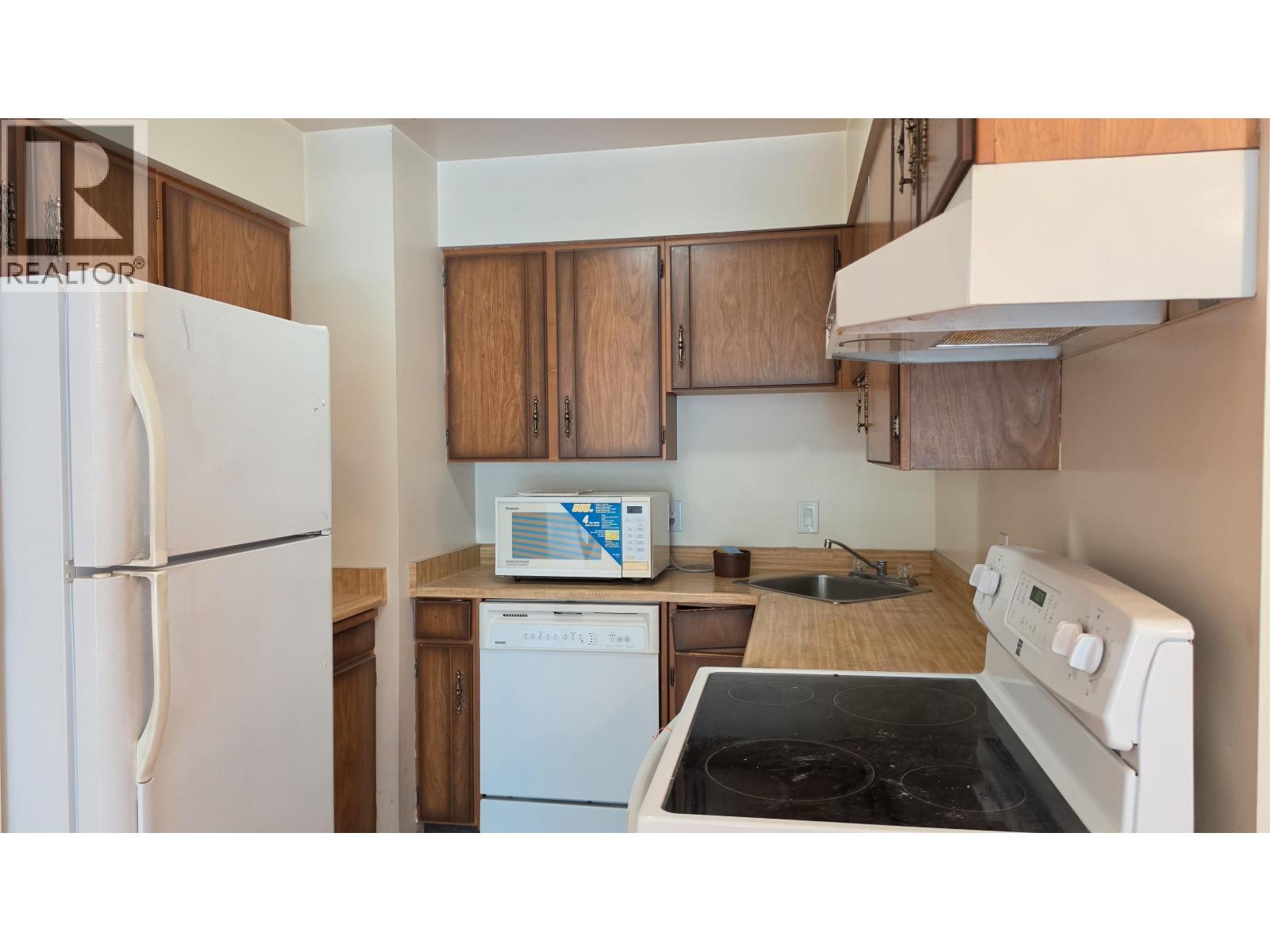 406 1717 Haro Street, Vancouver, British Columbia  V6G 1H1 - Photo 5 - R3155162