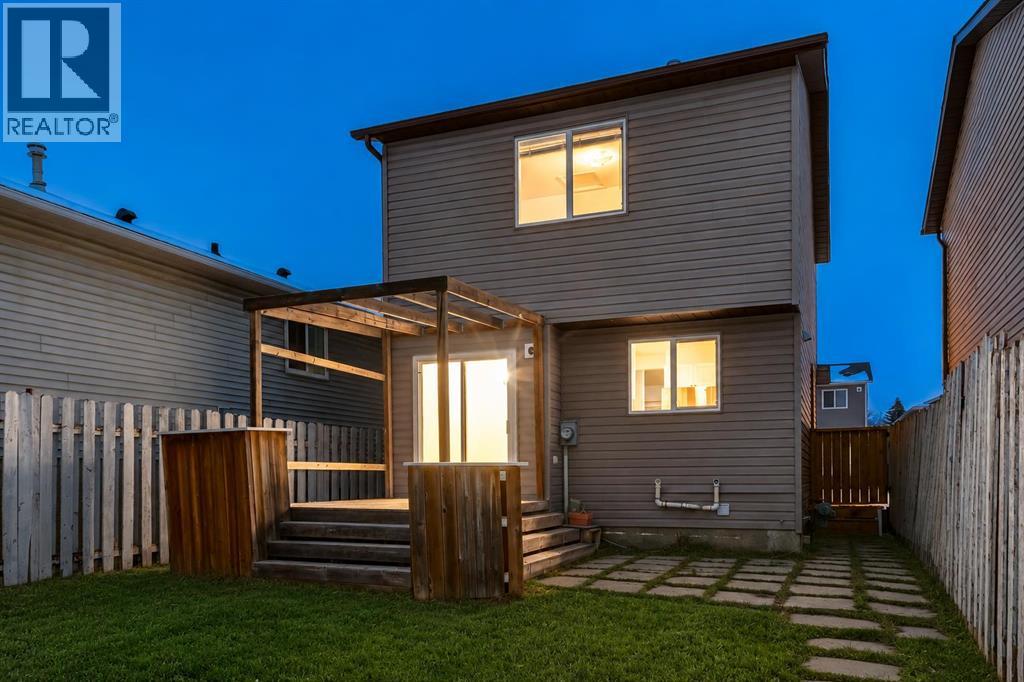 33 Martindale Court NE, Calgary, Alberta  T3J 2V8 - Photo 24 - A2327184