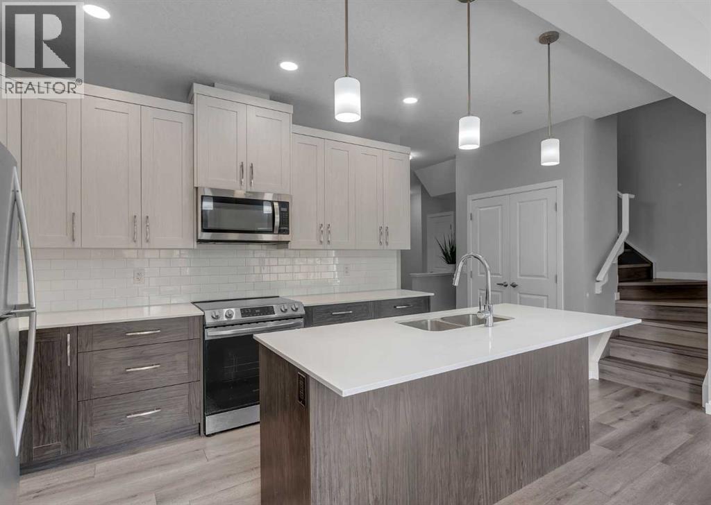217 Lucas Crescent NW, Calgary, Alberta  T3P 1M8 - Photo 12 - A2336971