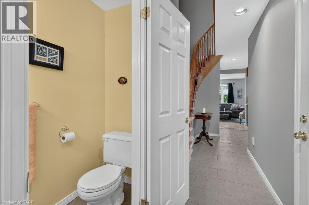 1889 Upper Wentworth Street Unit# 47, Hamilton, Ontario  L9B 2T8 - Photo 19 - 40845320