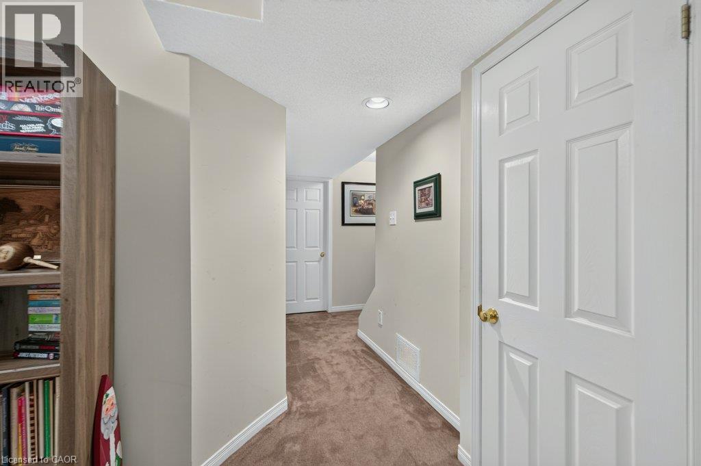 1889 Upper Wentworth Street Unit# 47, Hamilton, Ontario  L9B 2T8 - Photo 41 - 40845320