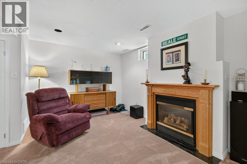 1889 Upper Wentworth Street Unit# 47, Hamilton, Ontario  L9B 2T8 - Photo 38 - 40845320
