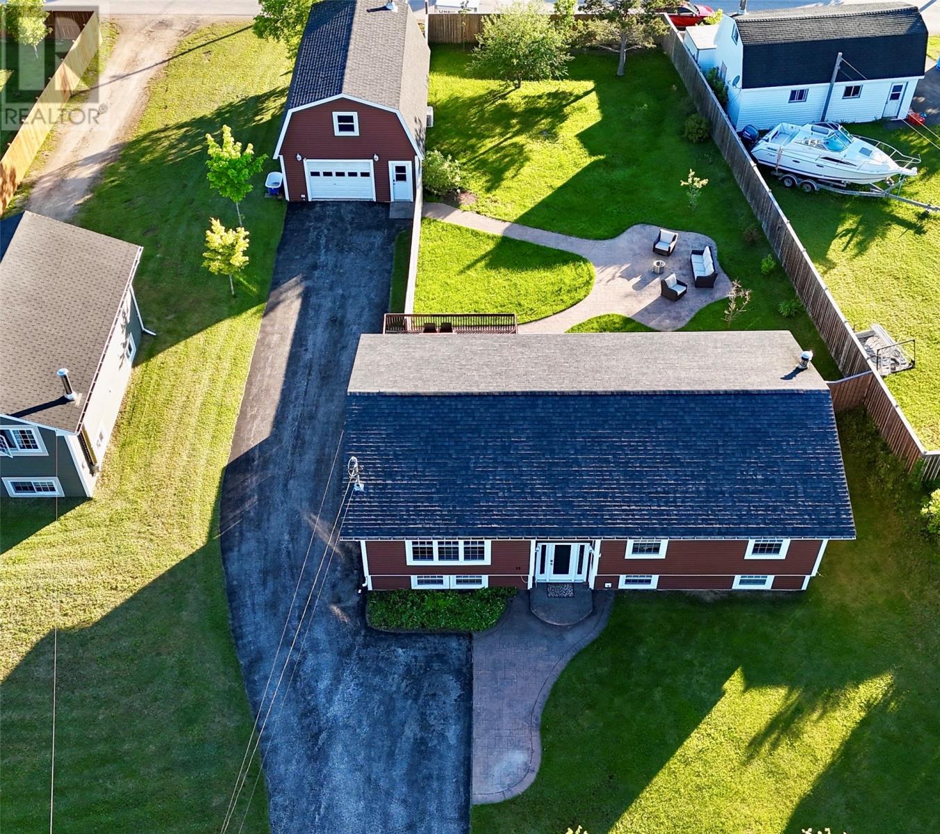 11 George Aaron Drive, Deer Lake — photo 2