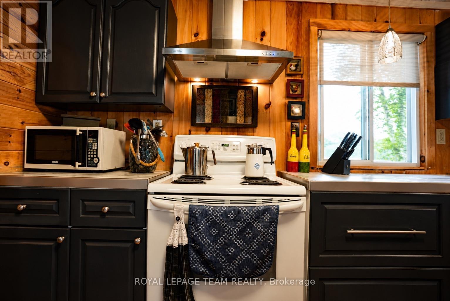 153 Basin Depot Road, Madawaska Valley, Ontario  K0J 1B0 - Photo 14 - X13669608