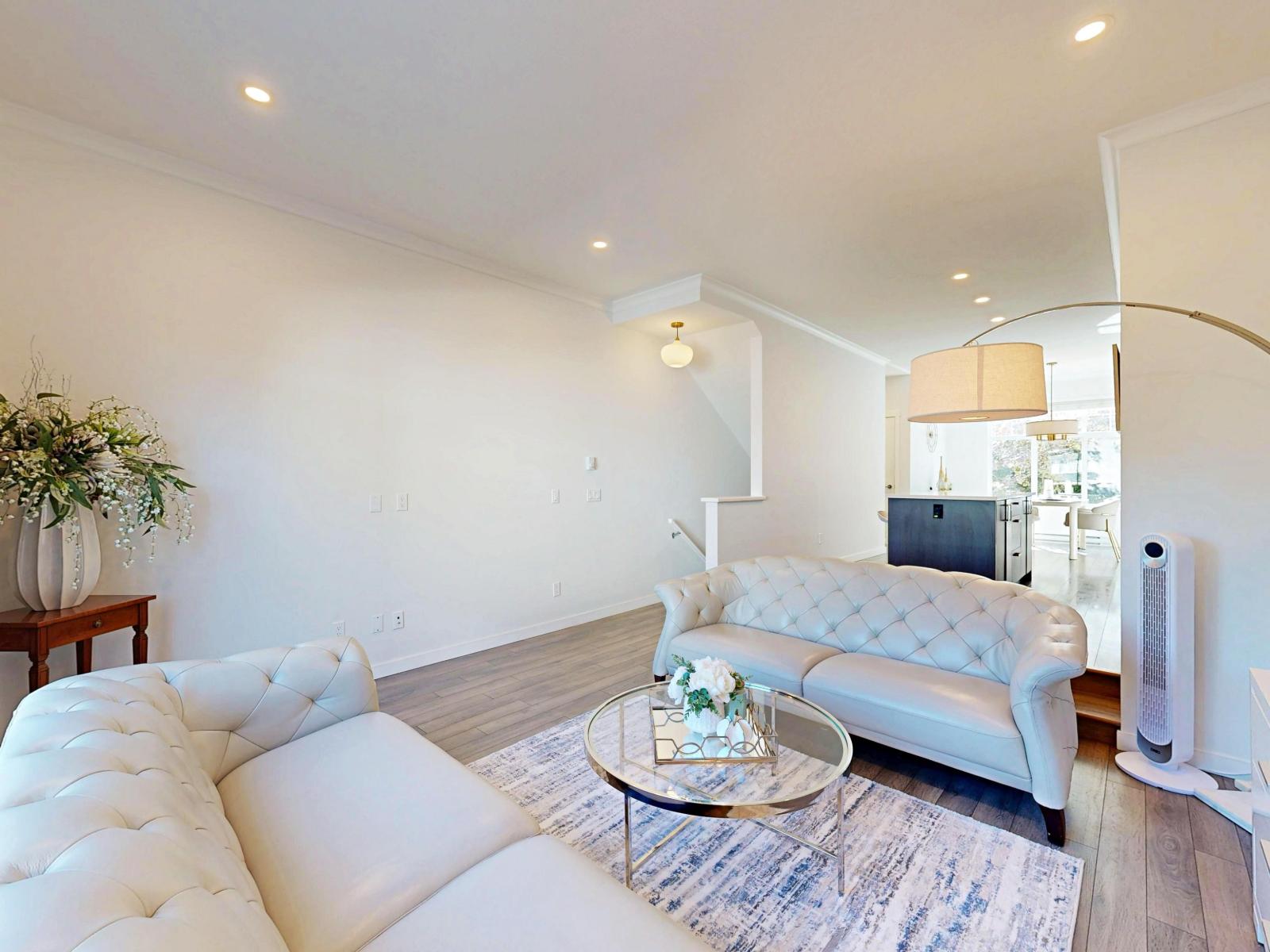 130 15230 Guildford Drive, Surrey, British Columbia  V3R 0C8 - Photo 3 - R3155441