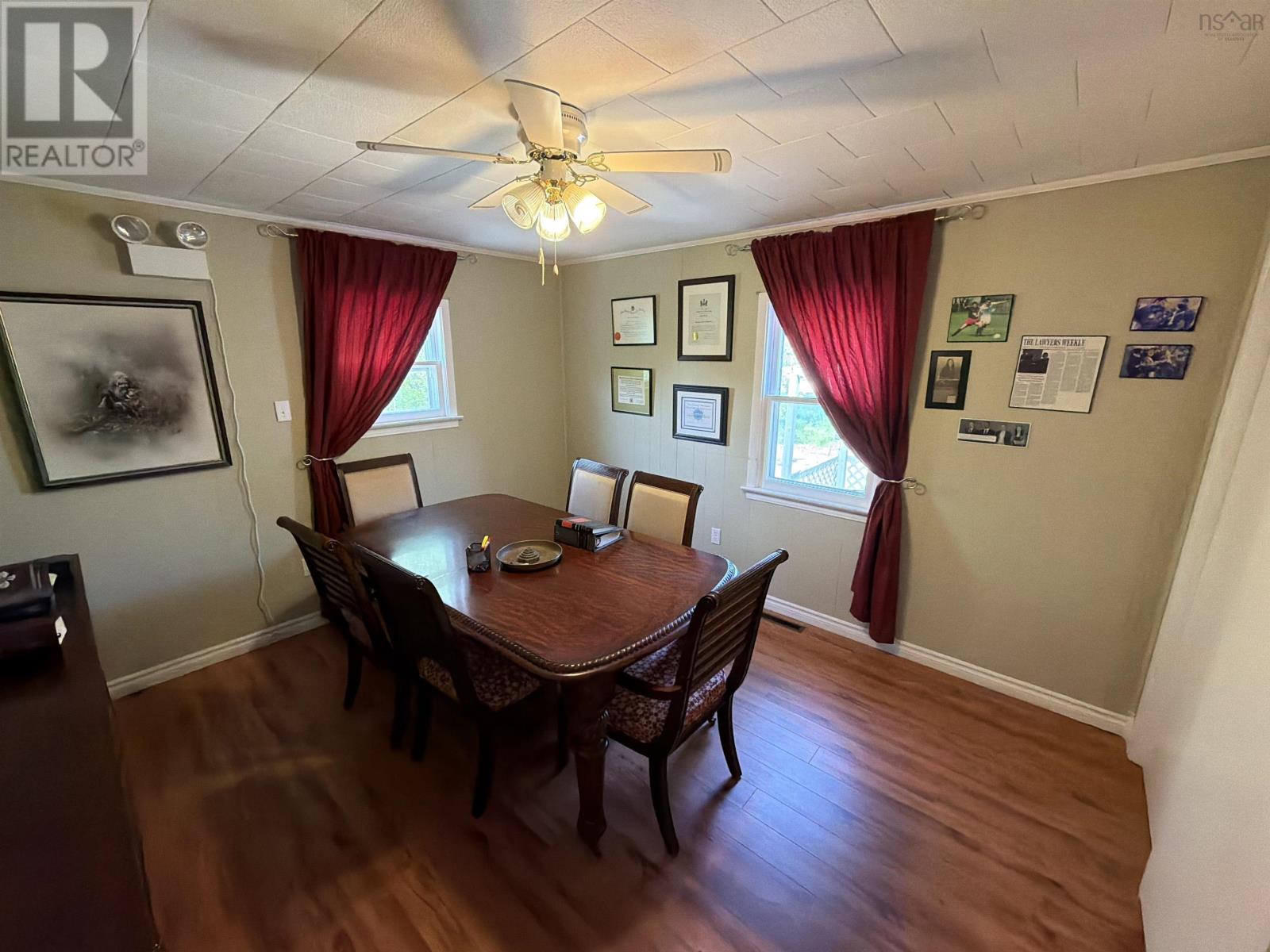 736 Highway 2, Elmsdale, Nova Scotia  B2S 1E9 - Photo 17 - 202613660
