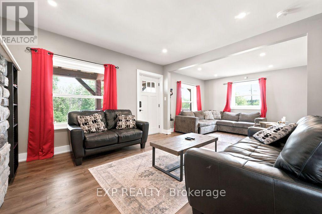 12595 Lanark Road, Greater Madawaska, Ontario  K0J 1H0 - Photo 25 - X13669722