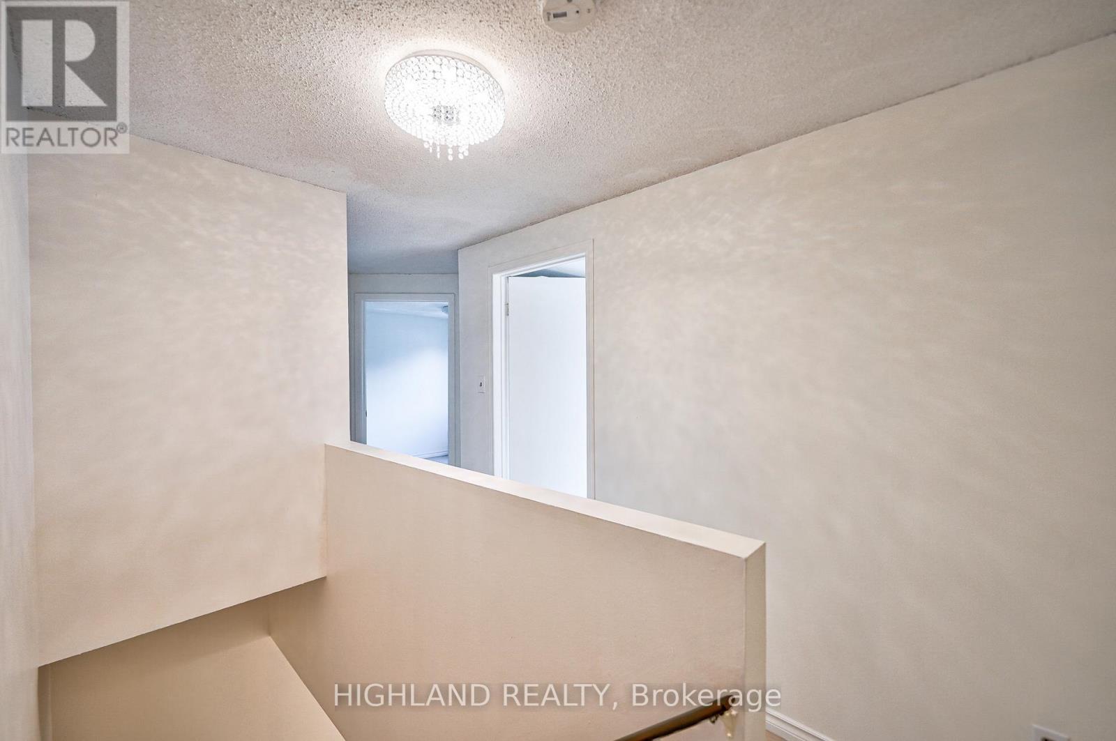 6455 Tisler Crescent, Mississauga, Ontario  L5N 3G6 - Photo 16 - W13523278