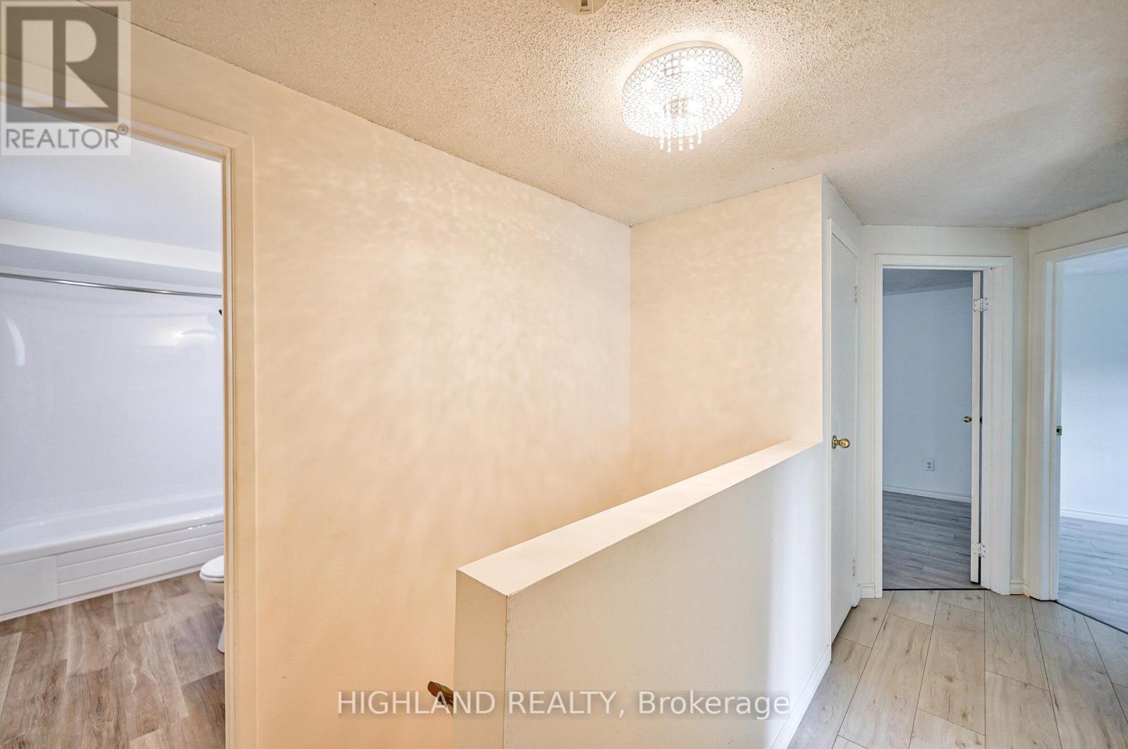 6455 Tisler Crescent, Mississauga, Ontario  L5N 3G6 - Photo 17 - W13523278