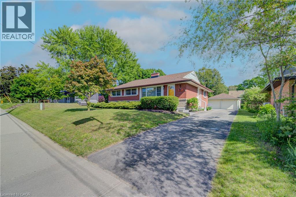 251 Union Street E, Waterloo, Ontario  N2J 1E3 - Photo 4 - 40855282