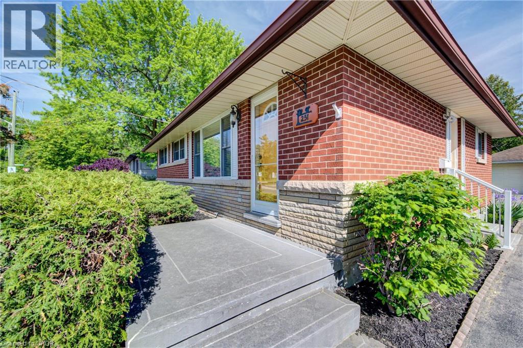 251 Union Street E, Waterloo, Ontario  N2J 1E3 - Photo 6 - 40855282
