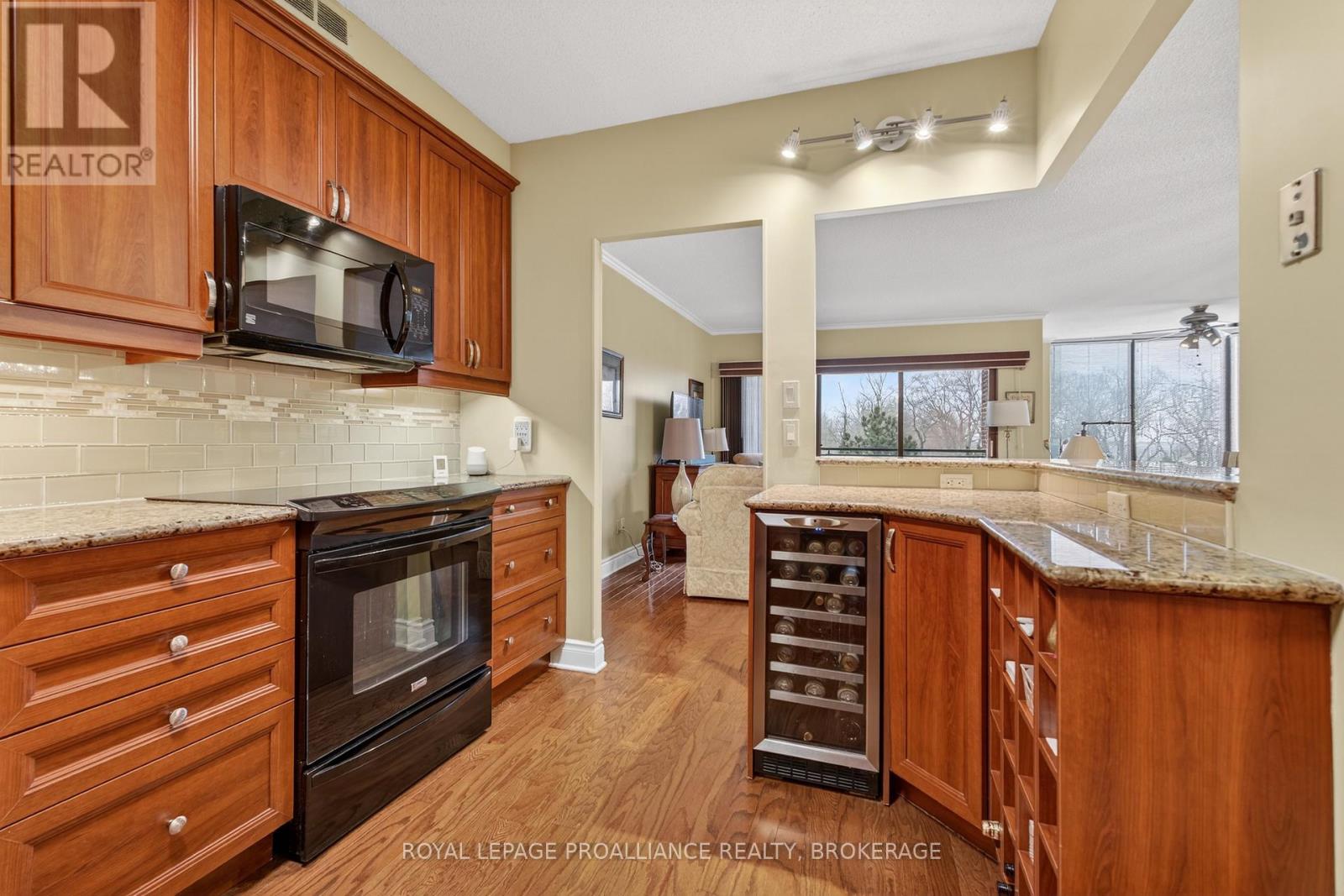 305 - 1000 King Street W, Kingston, Ontario K7M 8H3 - Photo 19 - X13669758