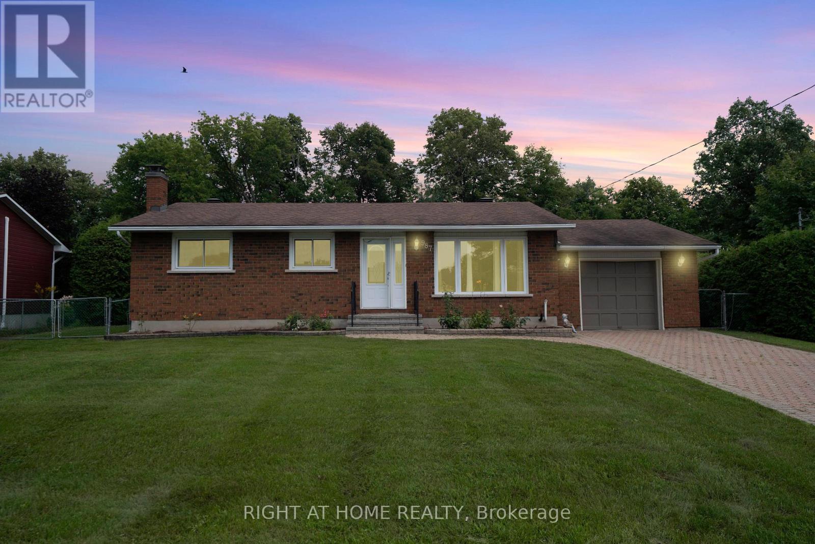 987 ST JACQUES STREET, Clarence-Rockland, Ontario