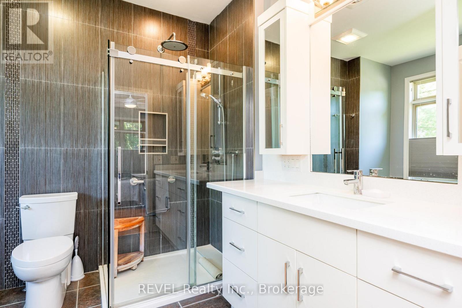 1 - 139 Glendale Avenue, St. Catharines (Glendale/glenridge), Ontario L2T 2K2 - Photo 15 - X13669724