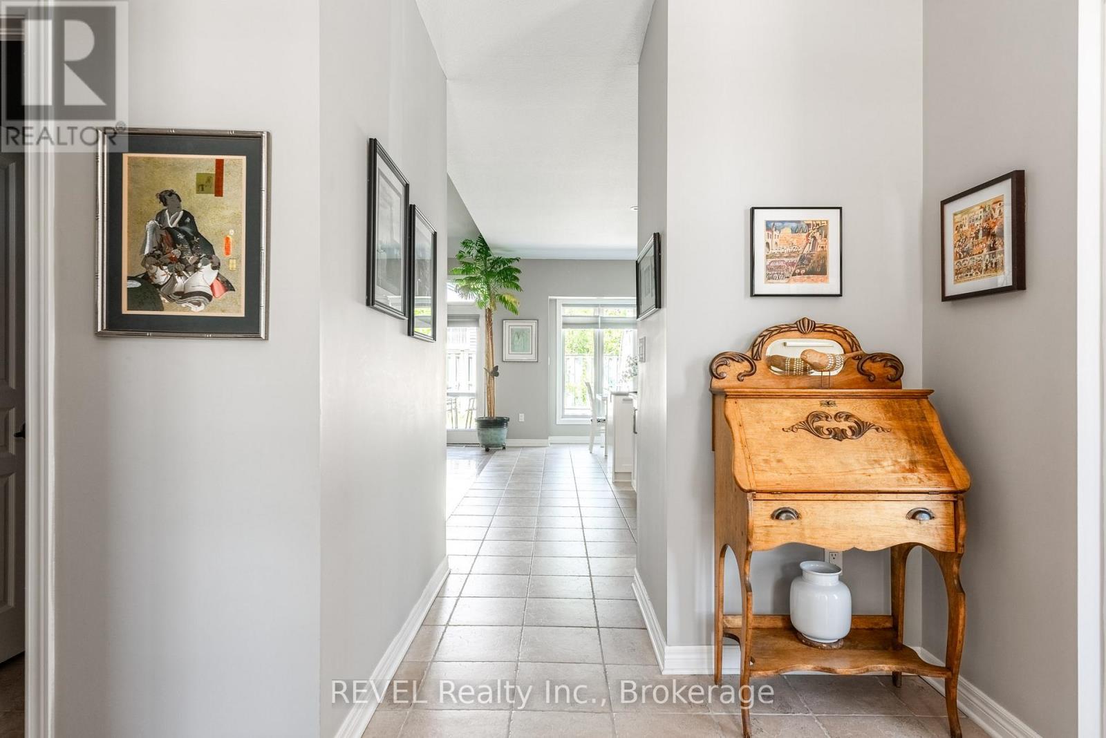 1 - 139 Glendale Avenue, St. Catharines (Glendale/glenridge), Ontario L2T 2K2 - Photo 5 - X13669724