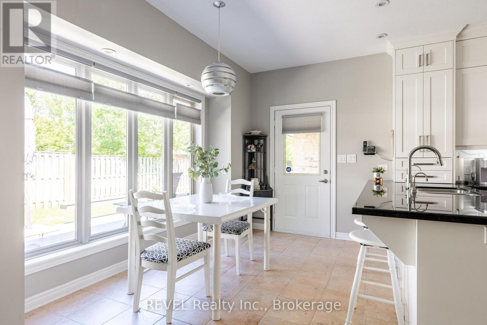 1 - 139 Glendale Avenue, St. Catharines (Glendale/glenridge), Ontario L2T 2K2 - Photo 8 - X13669724