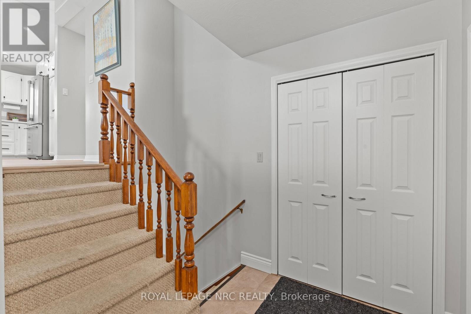 11 Village Court, Welland, Ontario  L3C 6K4 - Photo 5 - X13669744