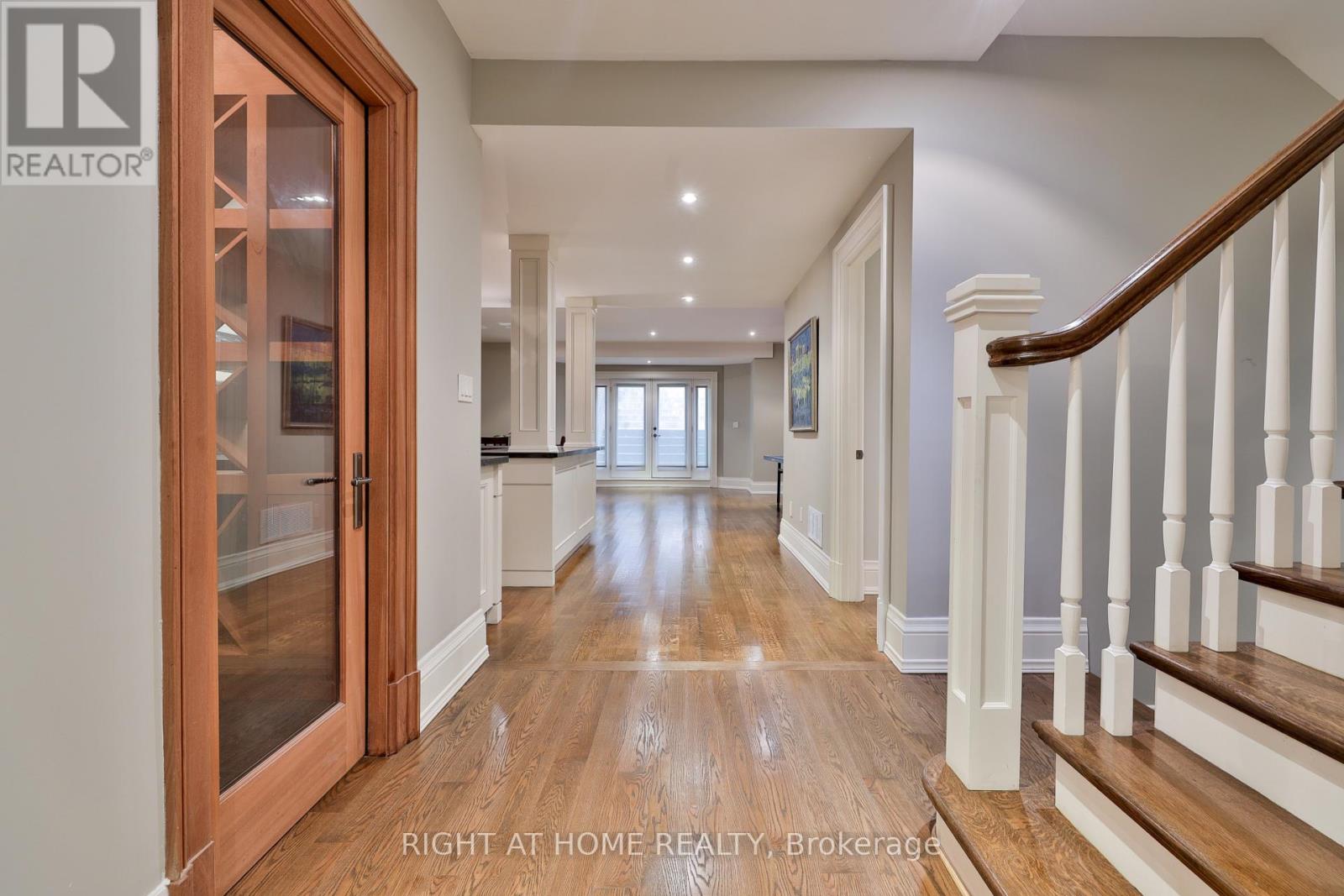 154 Munro Boulevard, Toronto, Ontario  M2P 1C8 - Photo 33 - C13669652