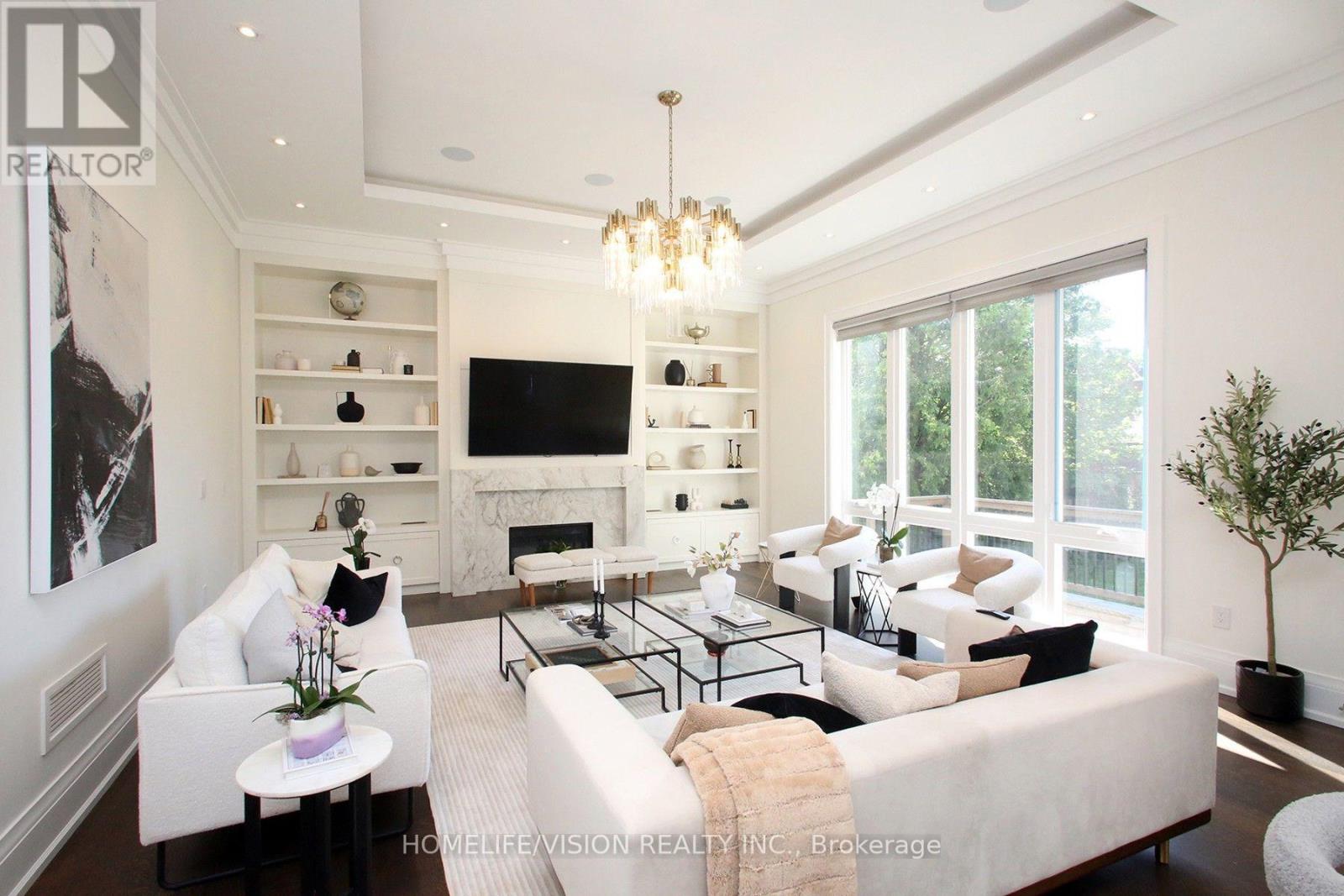 35 Longwood Drive S, Toronto, Ontario  M3B 1T9 - Photo 12 - C13669680