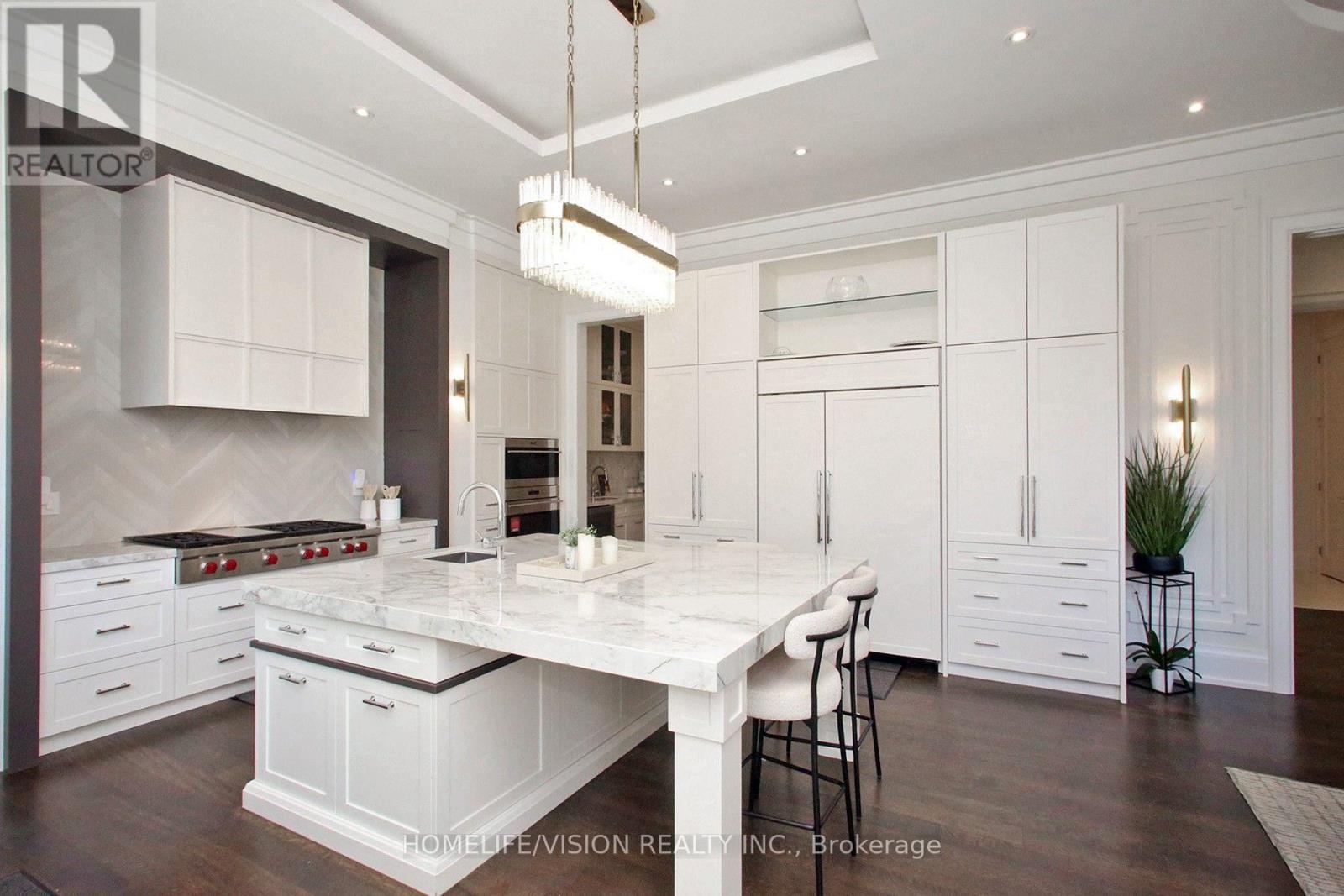 35 Longwood Drive S, Toronto, Ontario  M3B 1T9 - Photo 19 - C13669680