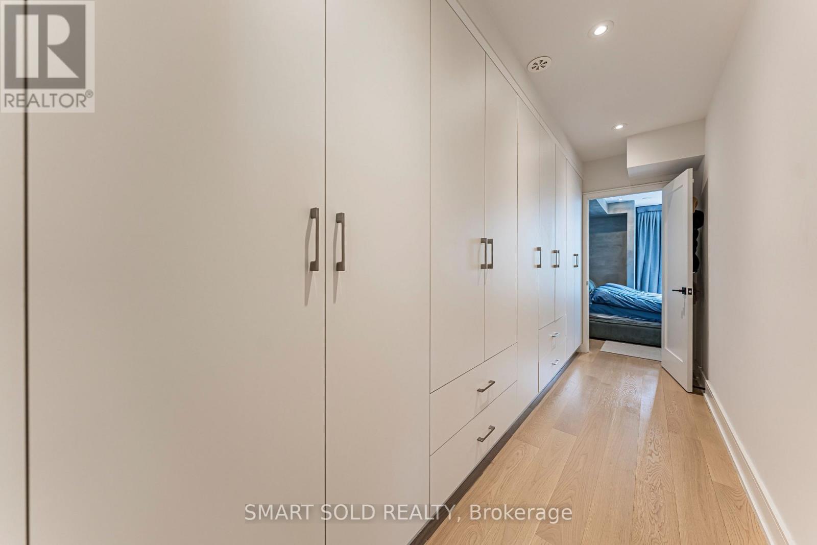 9 Flax Field Lane, Toronto, Ontario  M2N 0L5 - Photo 8 - C13669692